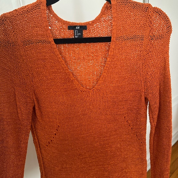 H&M Rust Knit Top - Picture 6 of 6